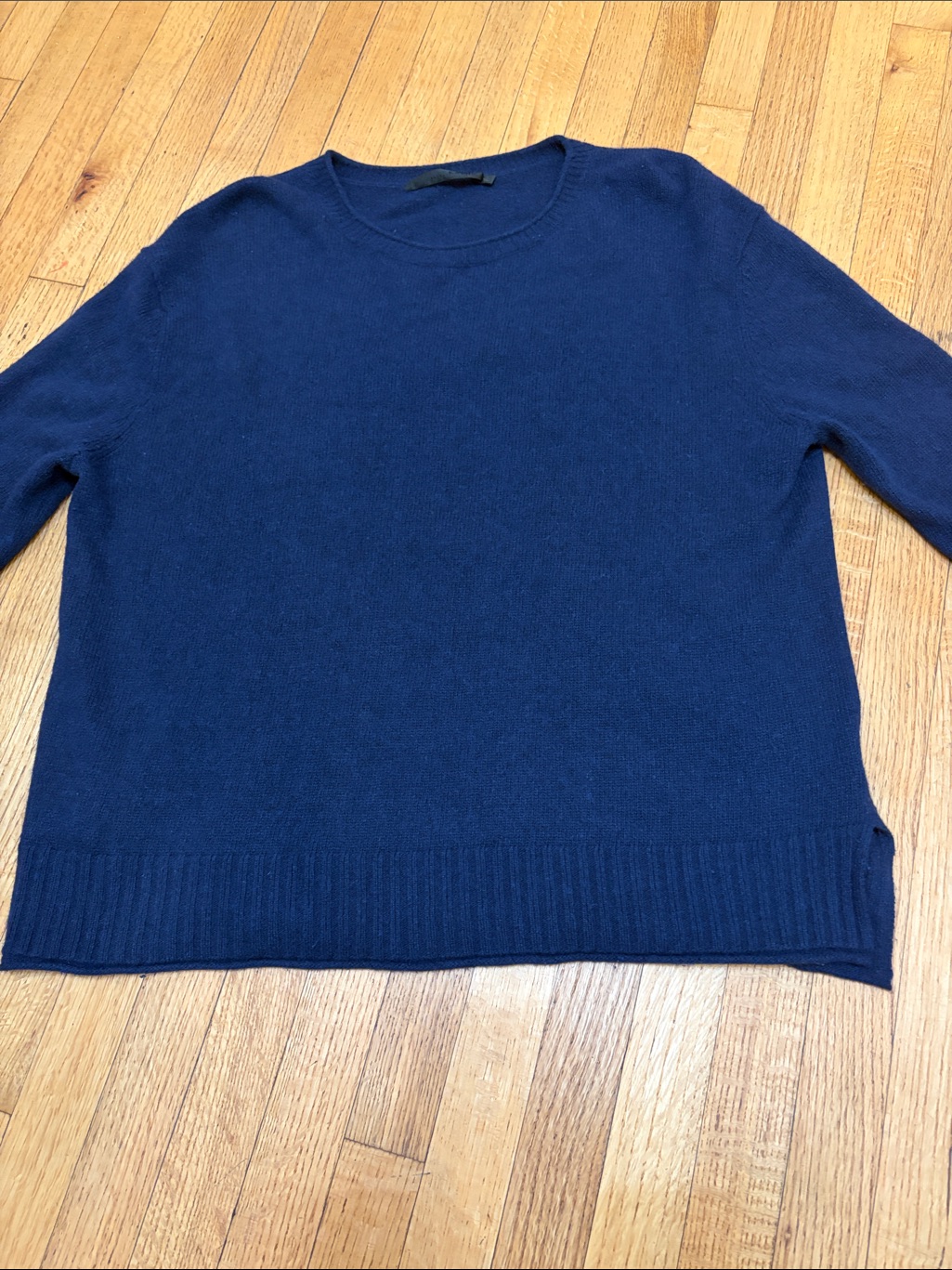 Jenni Kayne Navy Blue Cashmere Blend Everyday Sweater Knit Size L — image 4 of 8